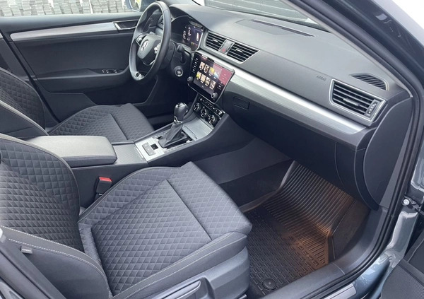 Skoda Superb cena 134900 przebieg: 77880, rok produkcji 2021 z Radymno małe 631